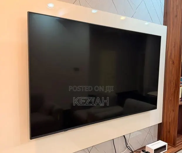 LG QNED82A — 65-Inch (164 Cm) · Photo 1