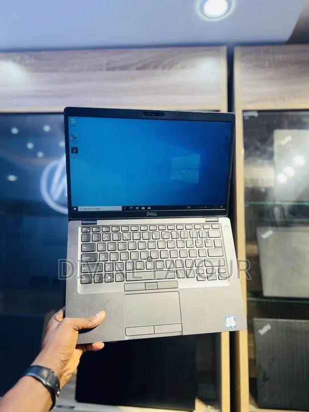 Laptop Dell Latitude 5400 8GB Intel Core I5 SSD 256GB · Photo 1
