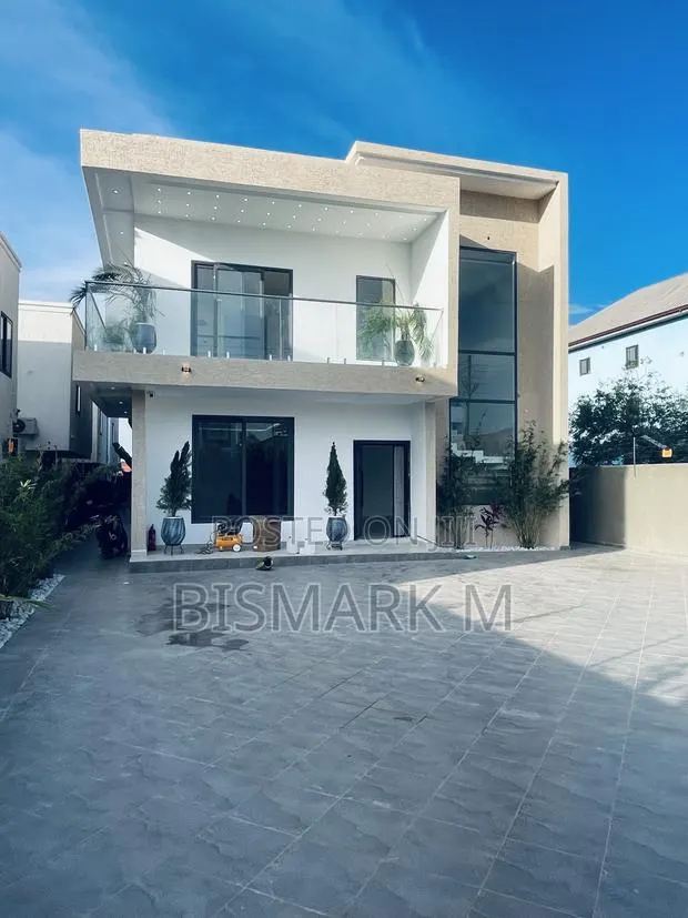 4bdrm House in Ashaley Botwe for sale · Photo 1