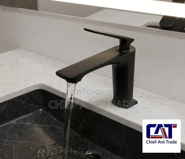 Hot and Cold Faucet Tap for Basin. Lb-500 Black. · Photo 1
