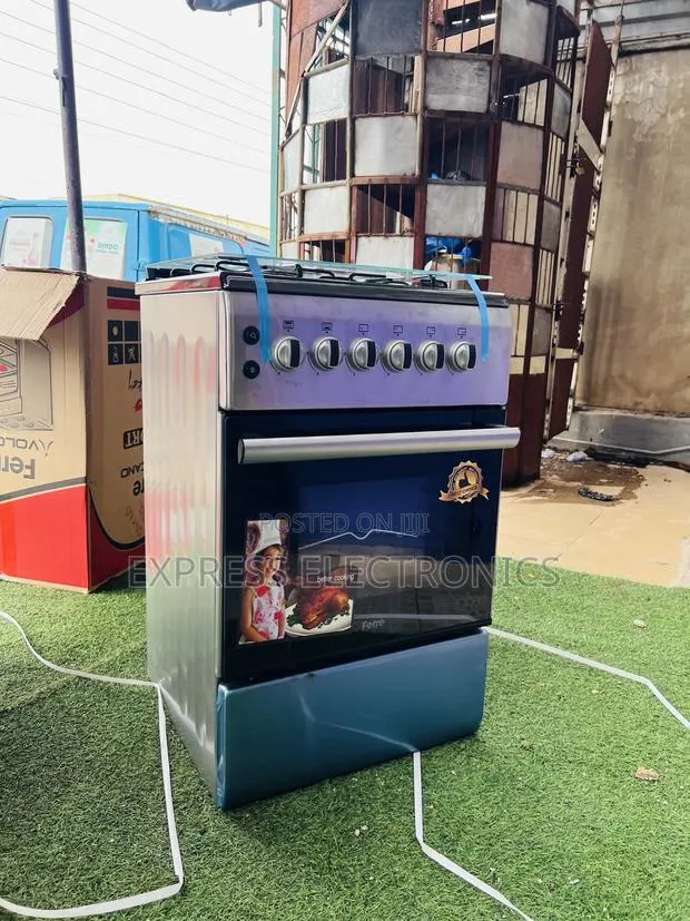 Very Cool Price Gas Cooker Oven Rotisserie 50/60 4b New Line · Photo 1