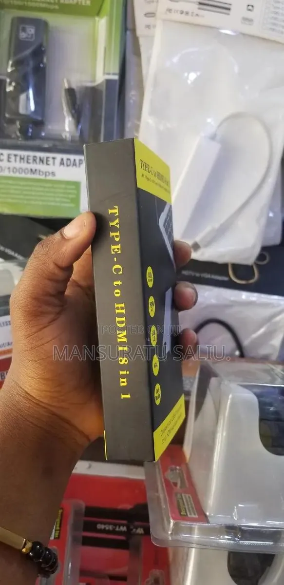 Type C to Hdmi Adapter 8in1 · Photo 8