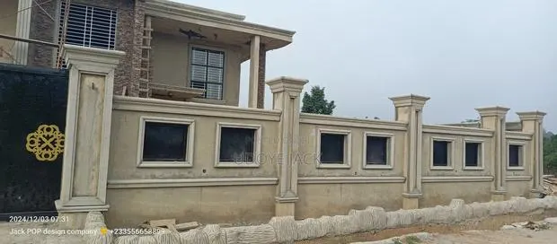 Front House Designs · Photo 1