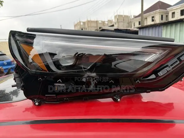 Toyota Highlander Grand 2024-25 Headlights LED · Photo 1