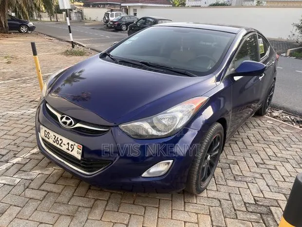 Hyundai Elantra GLS Sedan FWD (1.8L 4cyl 6M) 2013 Blue · Photo 1