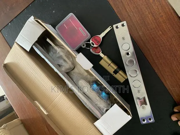 Security Door and Smart Locks Expert ( Locksmith) · Photo 1