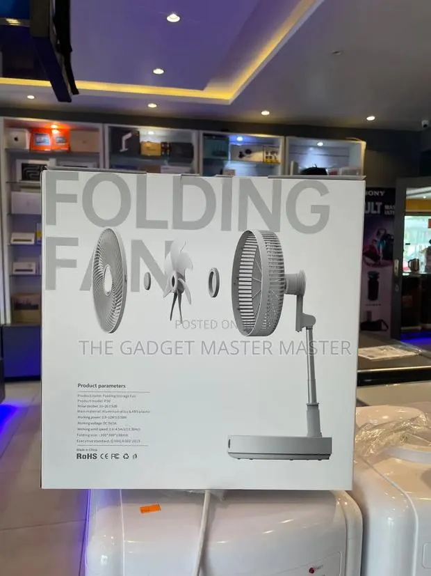 P30 Rechargeable Folding Storage Fan · Photo 1