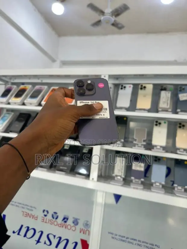 Apple iPhone 14 Pro 128 GB Purple · Photo 1
