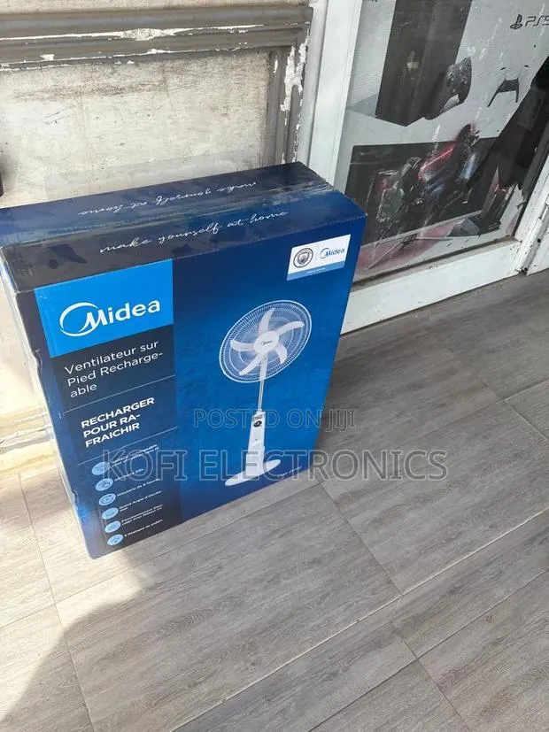 Midea Rechargeable Fan,Your Go-to Fan for Indoor Outdoor Use · Photo 1