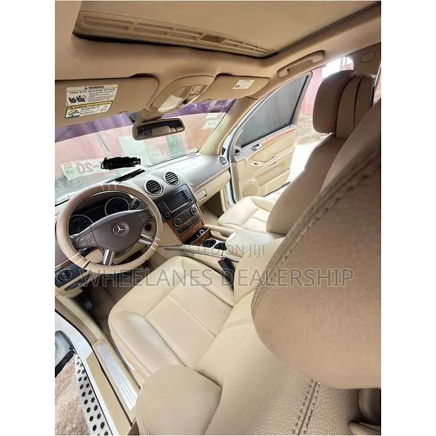 Mercedes-Benz GL-Class GL 450 2009 White · Photo 1
