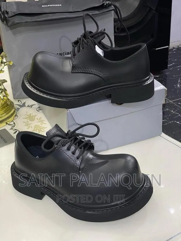 Balenciaga Sneaker · Photo 1