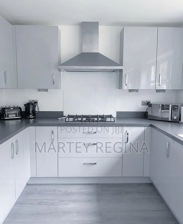 White U Shape Kitchen Cabinets · Photo 1