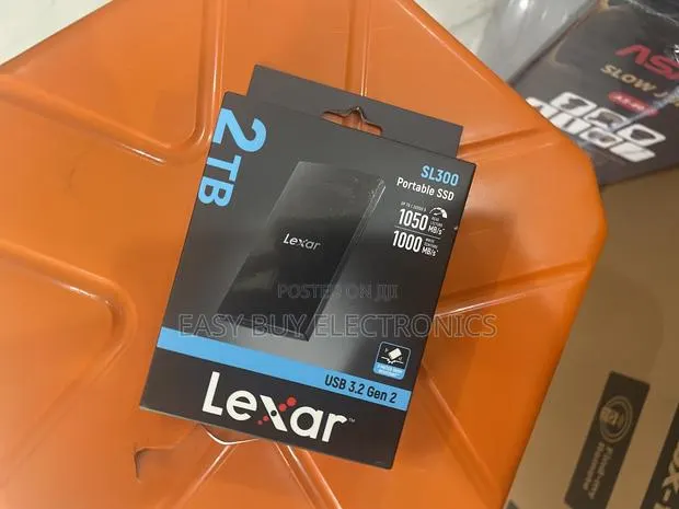 Expansion King 2TB Lexar Portable SSD · Photo 1