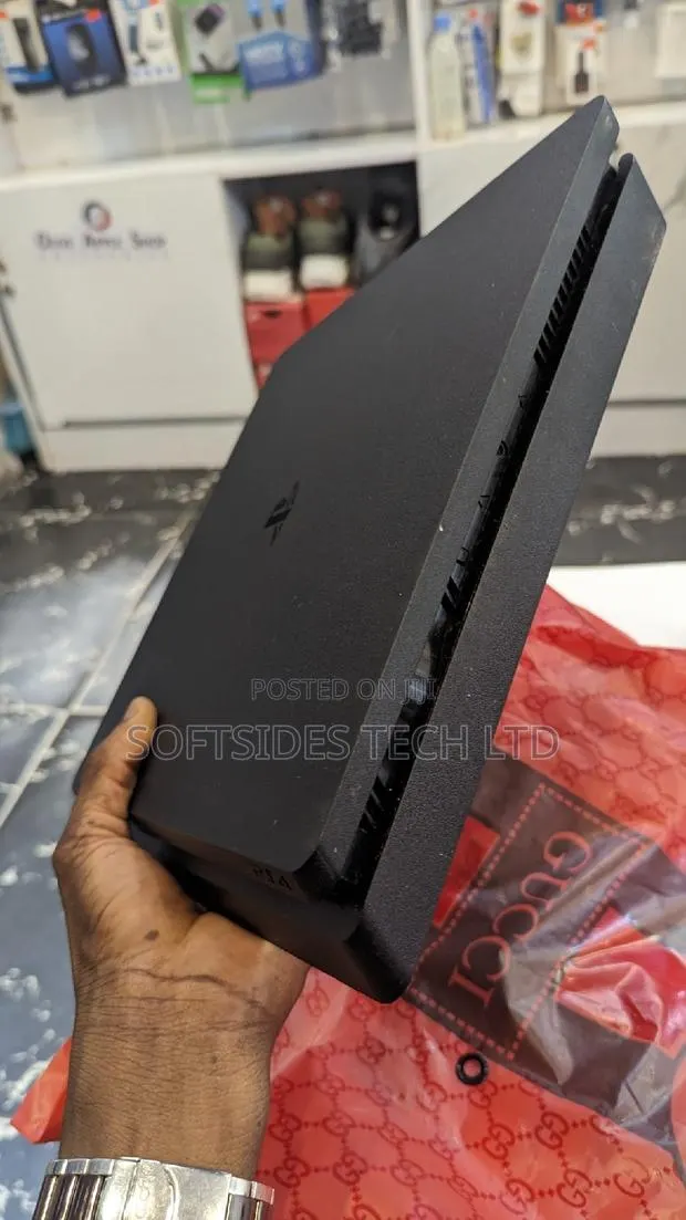 Tested Uk Used Ps4 Slim 500gb+Controller, With Games - Reduce Pressure · Photo 1