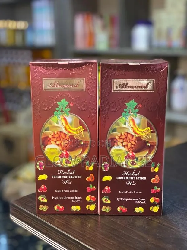 Almond Herbal Super White Lotion · Photo 1
