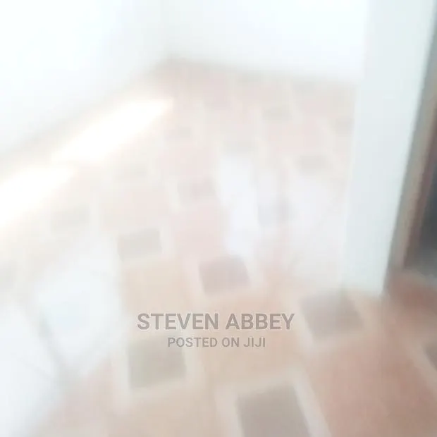3bdrm Apartment in Adom Agency, Teshie for Rent · Photo 1