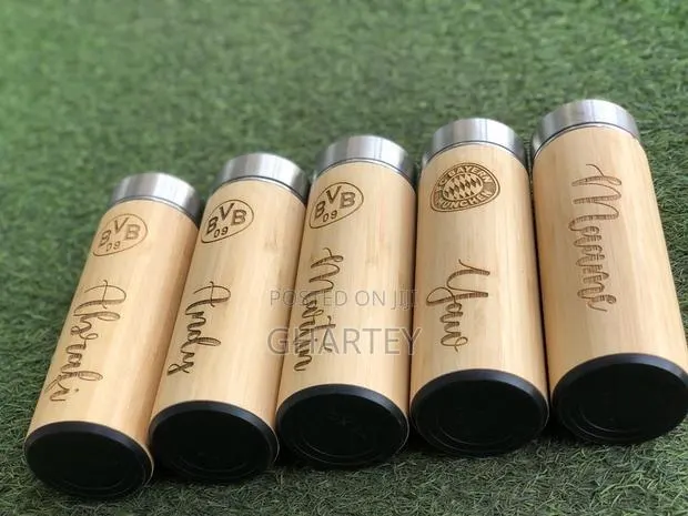 Customized Favorite Team Logo on Bamboo Flask · Photo 1