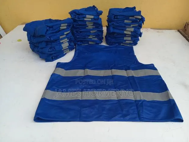Reflector Vest · Photo 1