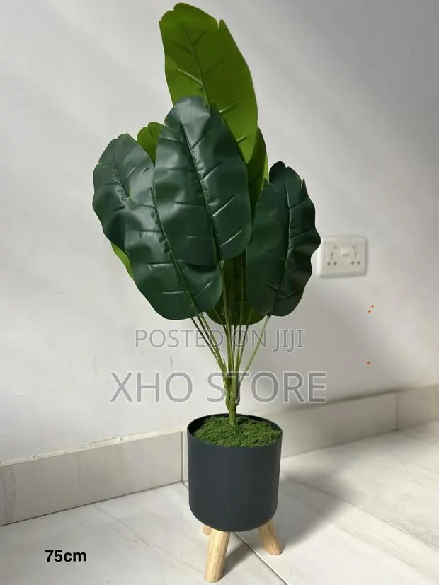 Artificial Banana Plant Decorative Flower Pot Realistic Green Indoor
