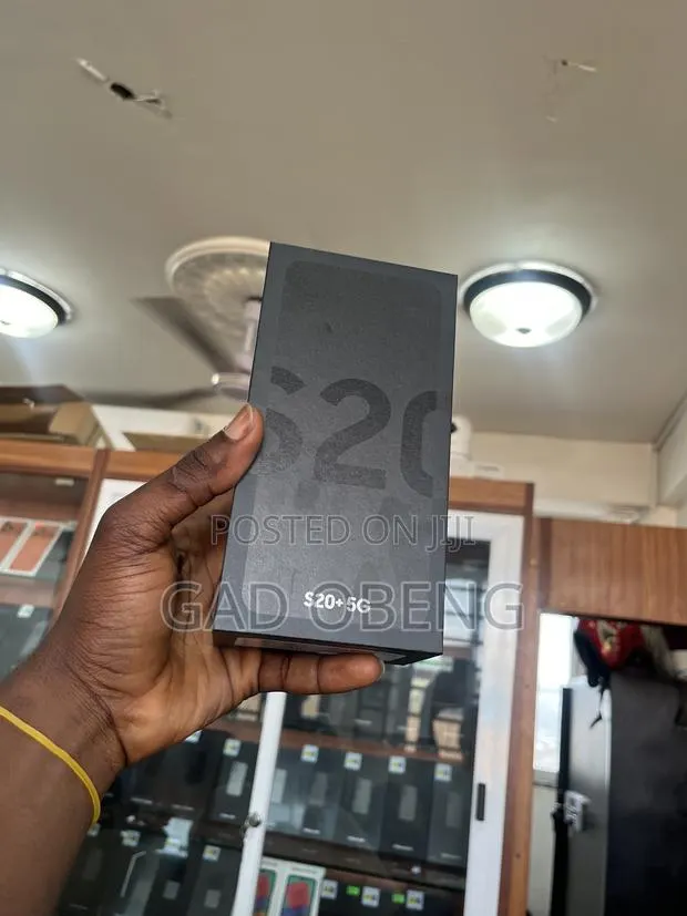 New Samsung Galaxy S20+ 128 GB Gray · Photo 1