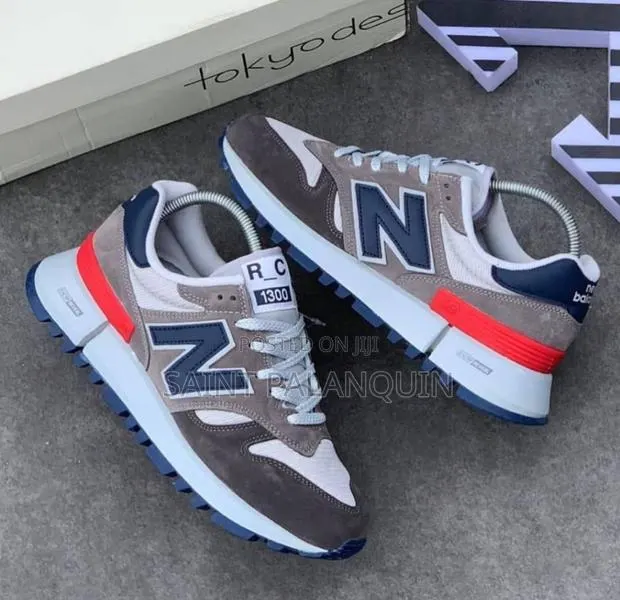 New Balance · Photo 1