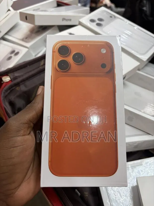 New Apple iPhone 17 Pro Max 256 GB Orange · Photo 1