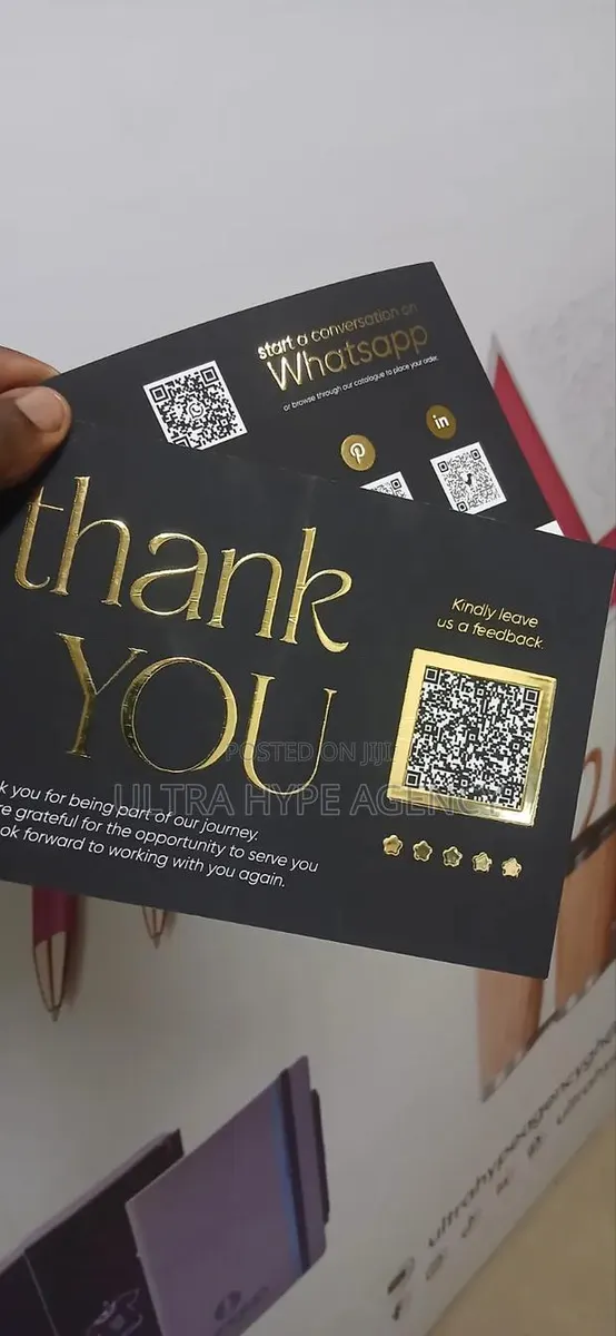 3d Gold Thank You Card · Photo 1