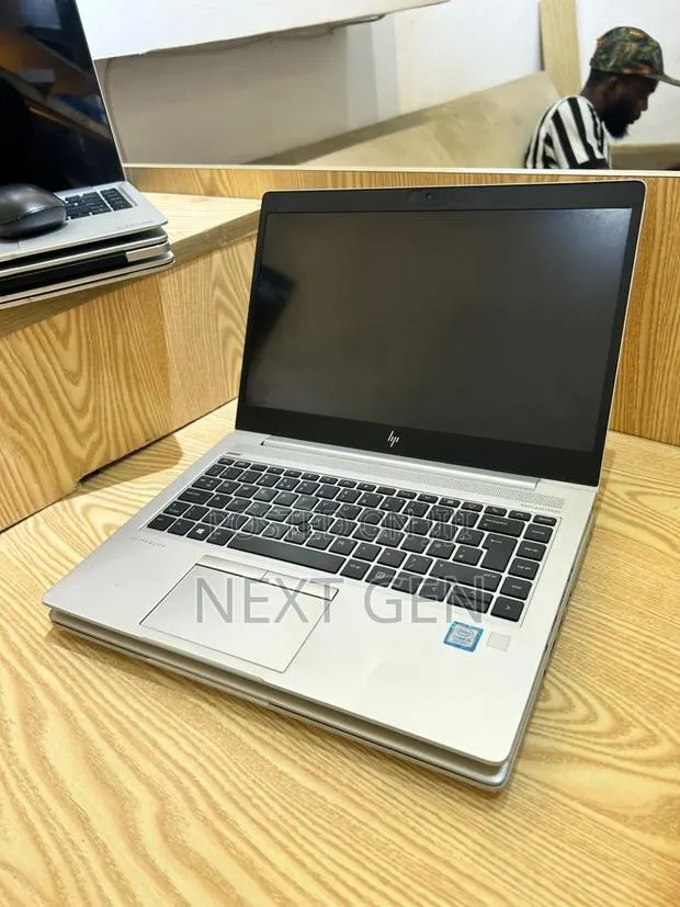 Laptop HP EliteBook 840 G6 8GB Intel Core i5 SSD 256GB · Photo 1