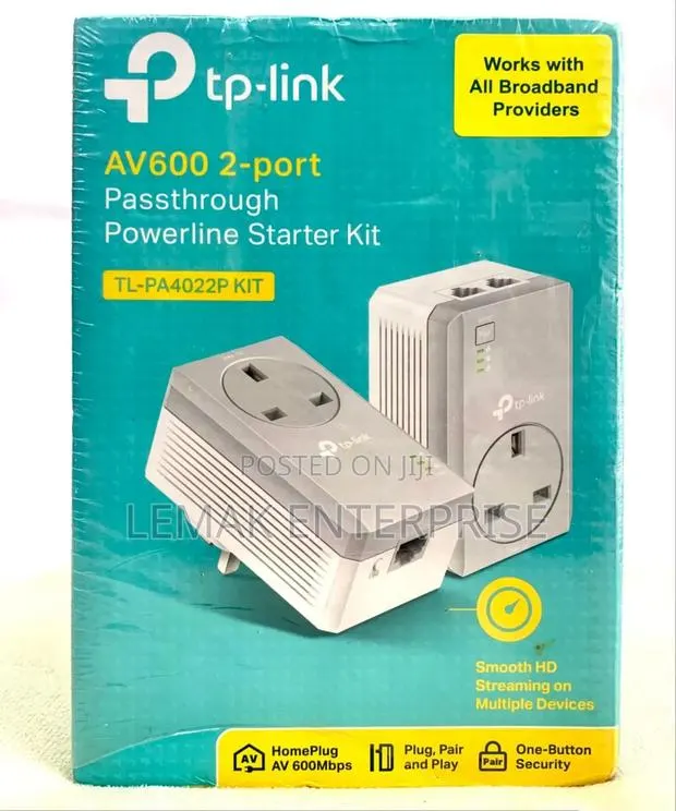Tp Link Av600 2 Port Repeater and Powerline Starter Kit · Photo 1