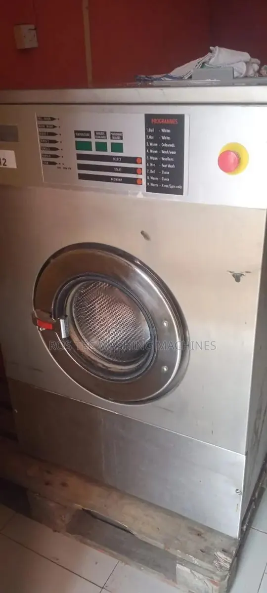 Industrial Washing Machine 14kg · Photo 1
