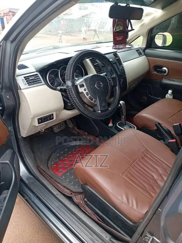 Nissan Versa 2007 Gray · Photo 6