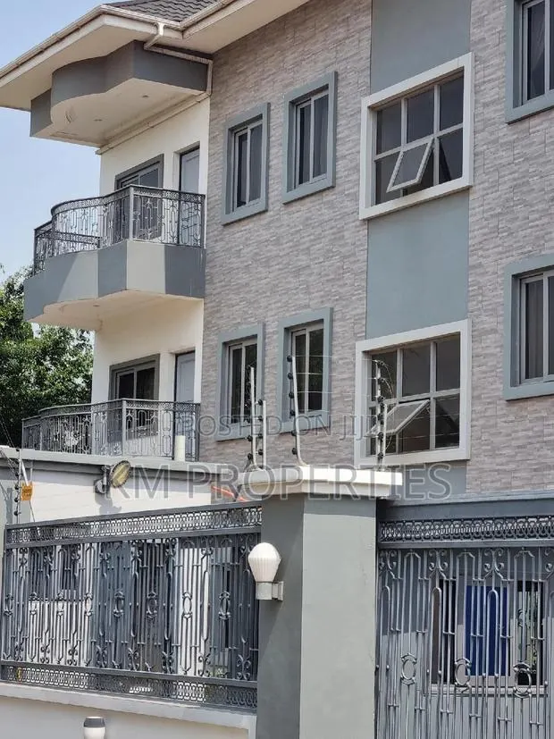 Furnished 2bdrm Apartment in West Legon for rent · Photo 1