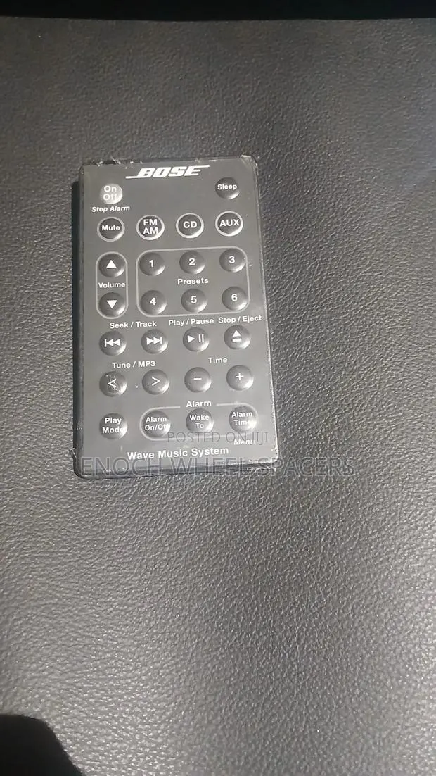 Bose Wave Music System Remote · Photo 1