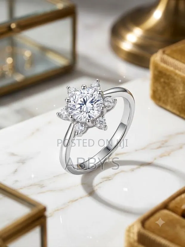 The Crystal Starlet Promise/Engagement Ring · Photo 1
