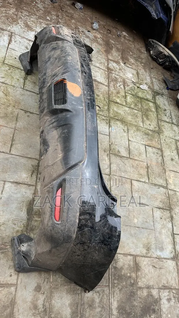 Nissan Rogue 2015 Back Bumper Available · Photo 1