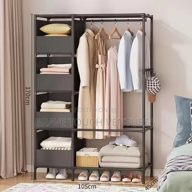 Garment Coat Clothes Hanging Rack · Photo 1