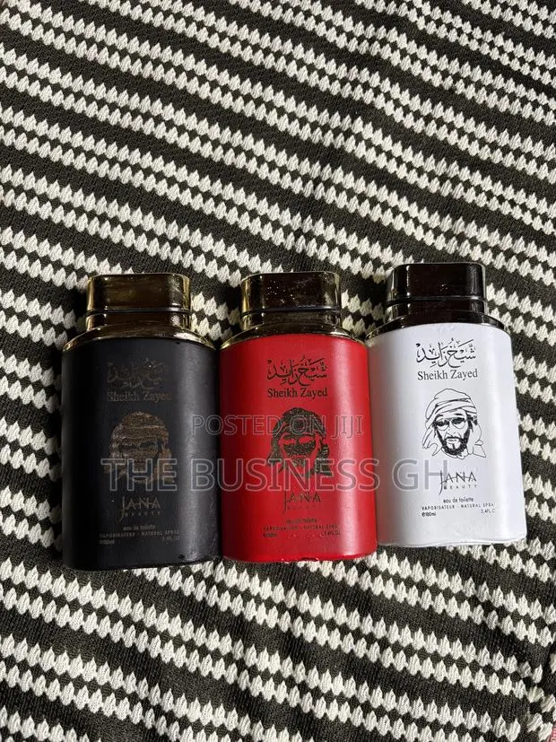 Sheikh Zayeed Perfume · Photo 1