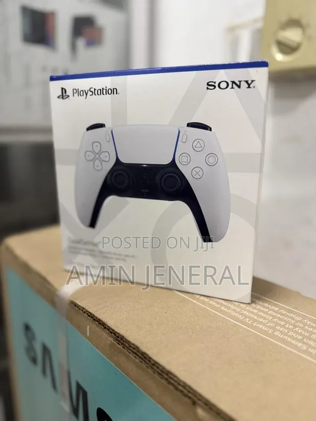 Play Station Dual Sense Controller · Photo 1