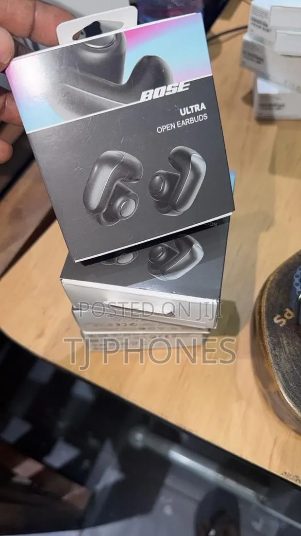 Bose Ultra Open Earbuds · Photo 1