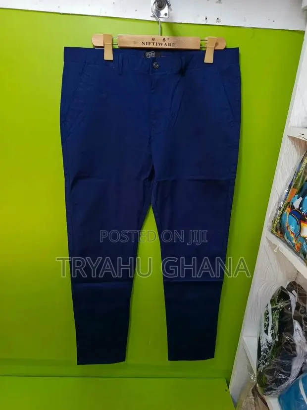 A Blue Zara Khaki That Commands The Occasion · Photo 1