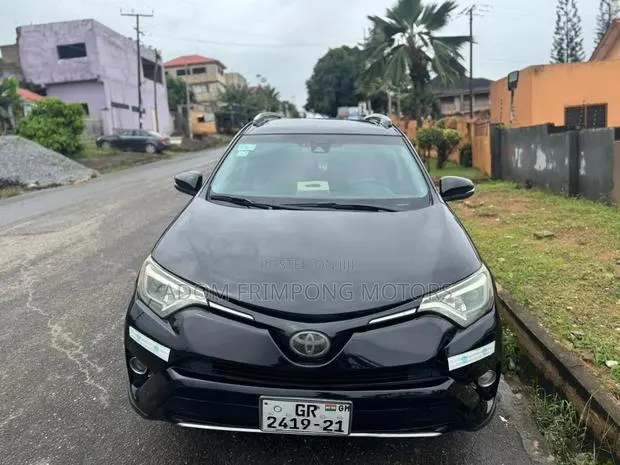 Toyota RAV4 2017 Black · Photo 1