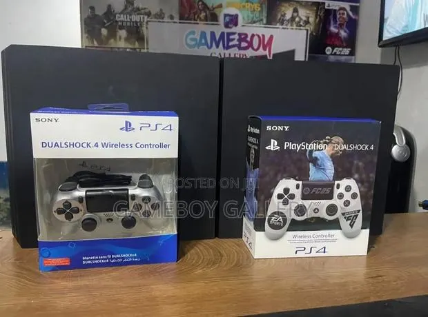 Jailbroken PS4 Pro 1TB, 10 Games Plus 1 Controller. · Photo 1