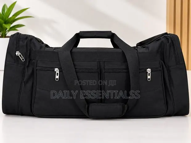 Extra Large Sports Duffle Bag · Photo 1