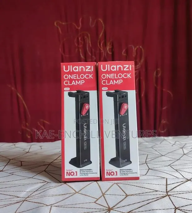 Ulanzi CA15 OneLock Tablet Clamp · Photo 1