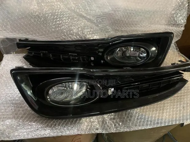 Honda Civic 2013-2015 Front Bumper Fog Light · Photo 1