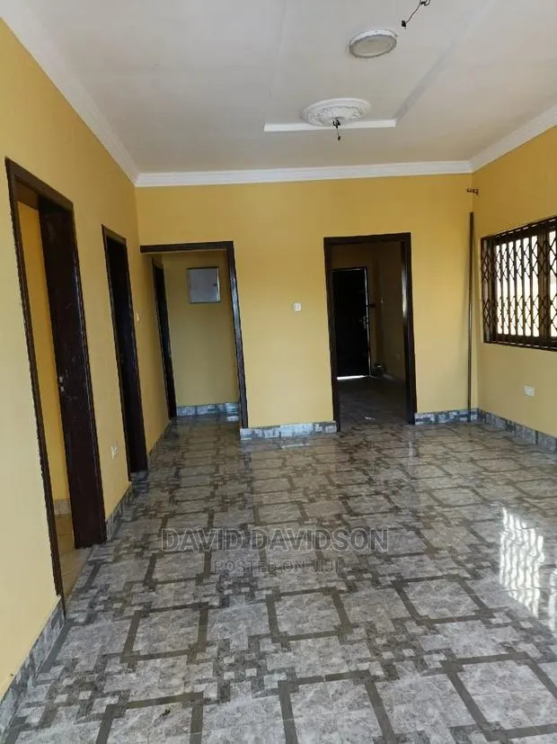 2bdrm Apartment in Executive 2 Bedroom, Tema Metropolitan for rent · Photo 1