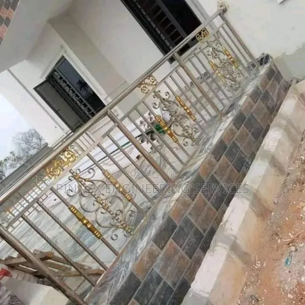 Balustrade /Porch Balustrade · Photo 1