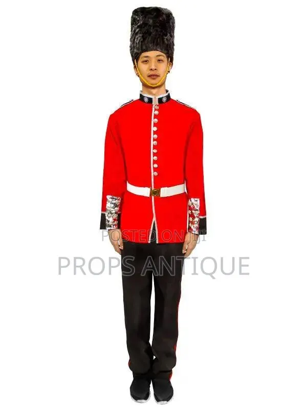 British Palace Guard Costume · Photo 1