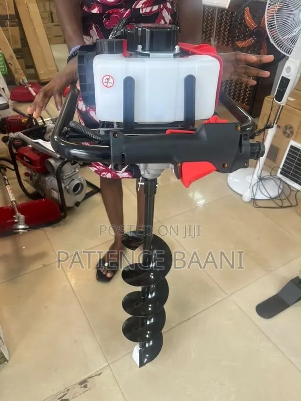 Earth Auger · Photo 1
