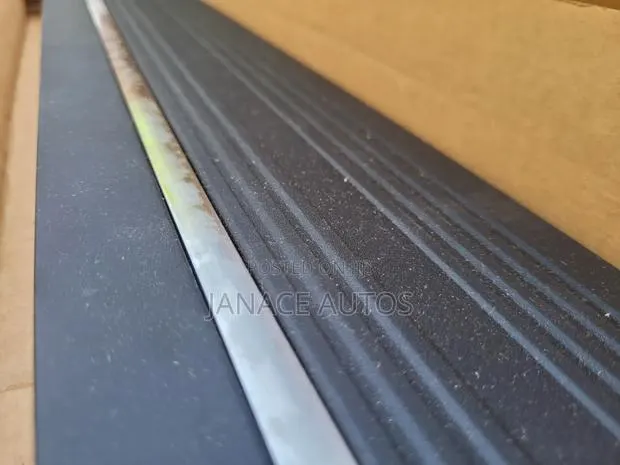 Land Rover Range Rover Velar Side Step VPLYP0325 Genuine New · Photo 1